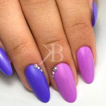 Nail art mania - Antonia Minervini: Opaco & strass