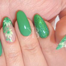 Nail art mania - Simona Carotenuto: Prato fiorito