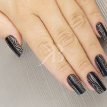 corso ricostruzione unghie styline effetto zebrato in marrone sullo sfondo nero opaco creazione di gioia del zotto